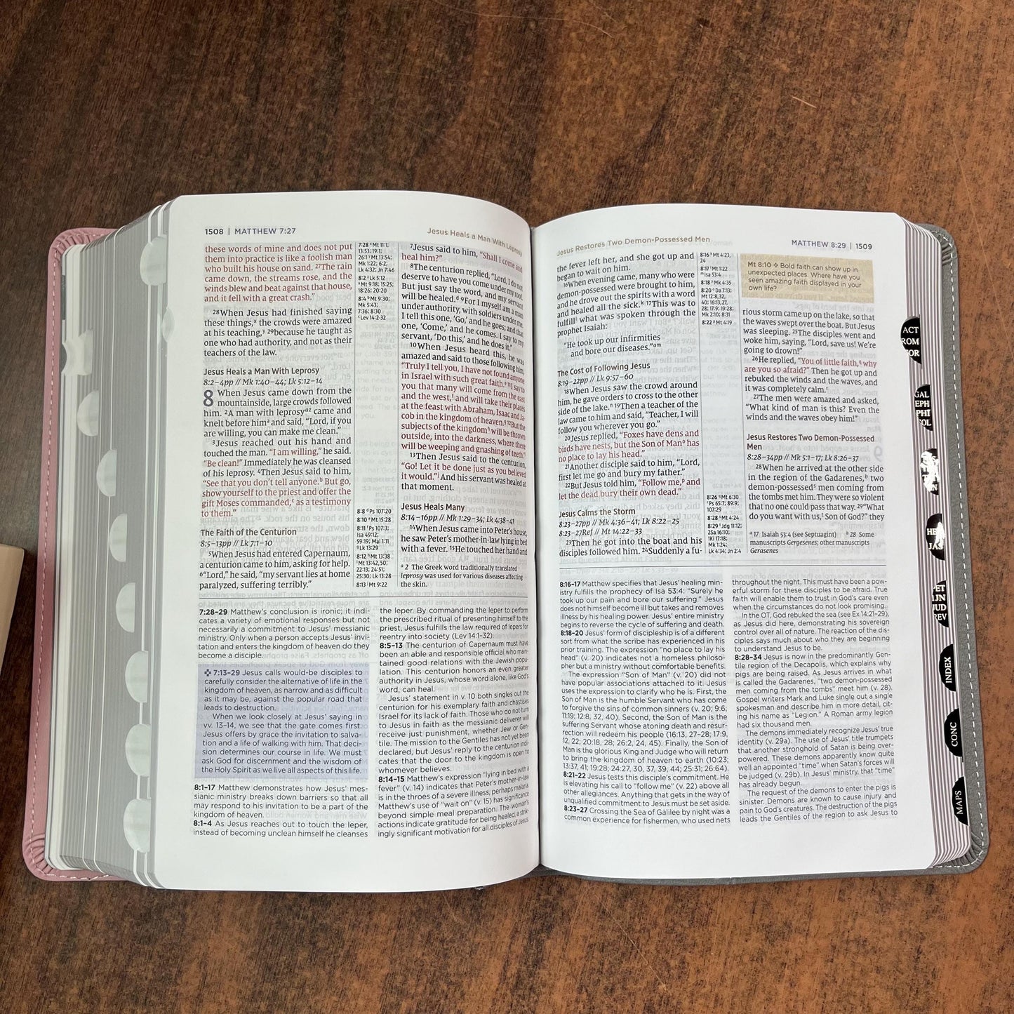 Personalized NIV Personal Size Life Application Study Bible Thumb Indexed - Pink / Gray LeatherSoft -  Custom Imprinted name 9780310465270