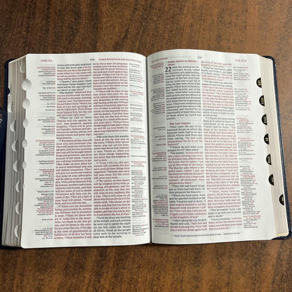 Personalized NIV Thompson Chain Reference Study Bible Large Print Thumb Indexed - Navy Blue LeatherSoft, Name imprint, ISBN 9780310459750