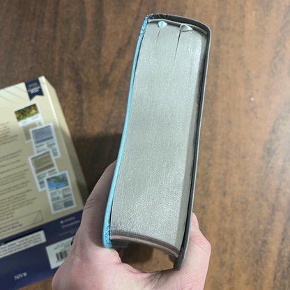 Personalized NIV Application Study Bible Thumb Indexed - Teal /Grey LeatherSoft - 9780310467731 (Update to Life Application Bible)