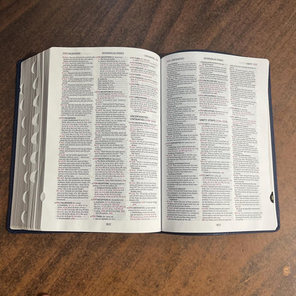 Personalized NIV Thompson Chain Reference Study Bible Thumb Indexed - Navy LeatherSoft, Custom Imprinted, ISBN 9780310459828