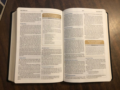 Personalized NIV Maxwell Leadership Study Bible - Black LeatherSoft Cover - Custom Imprinted with name, 9780785223023