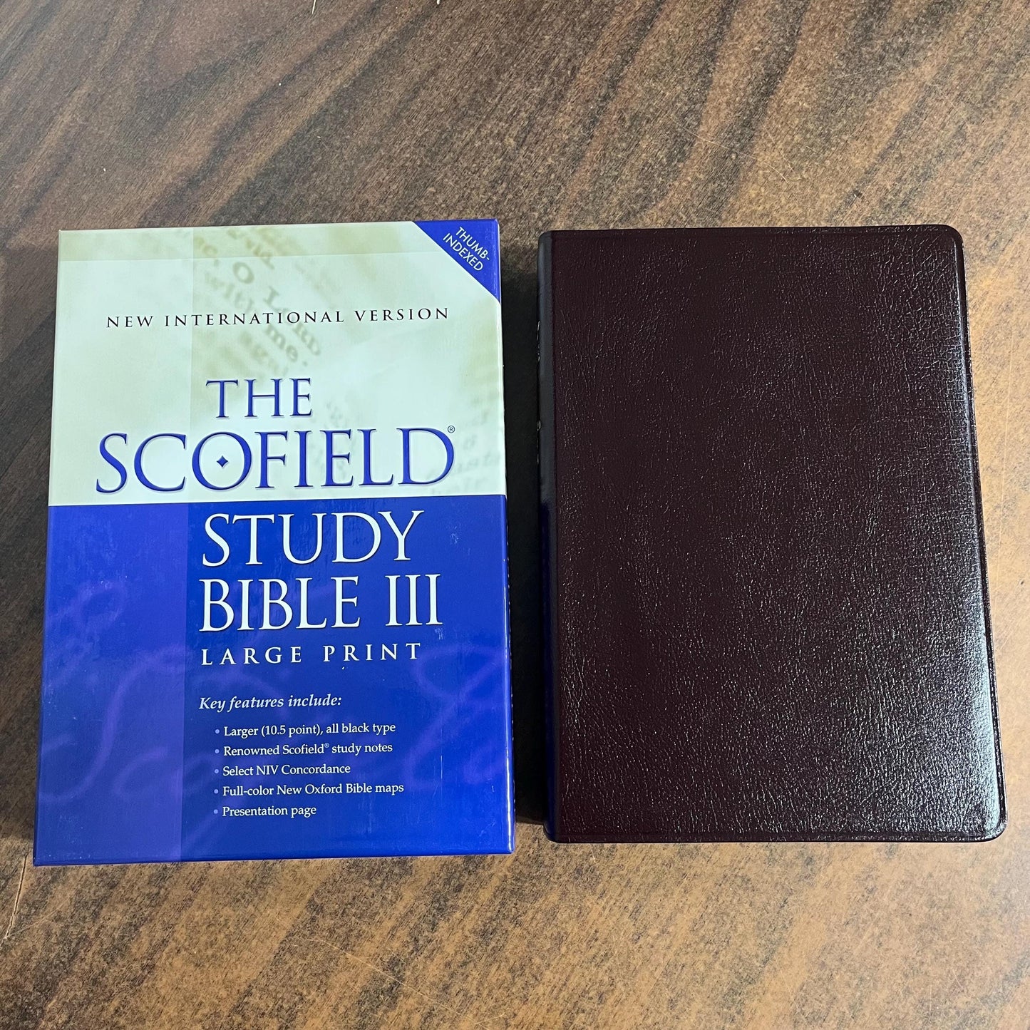Personalized NIV 1984 Scofield Study Bible III Large Print Thumb Indexed - Burgundy Bonded Leather, Custom Imprinted Name, Out of Print