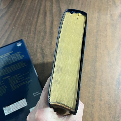 Personalized NIV Thompson Chain Reference Study Bible Large Print Thumb Indexed - Navy Blue LeatherSoft, Name imprint, ISBN 9780310459750
