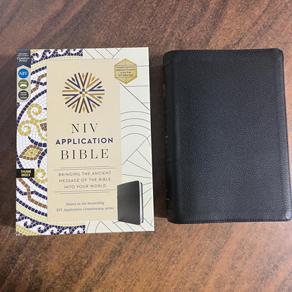 Personalized NIV Application Study Bible Thumb Indexed - Black Genuine Calfskin Leather - 9780310467755 (Update to Life Application Bible)