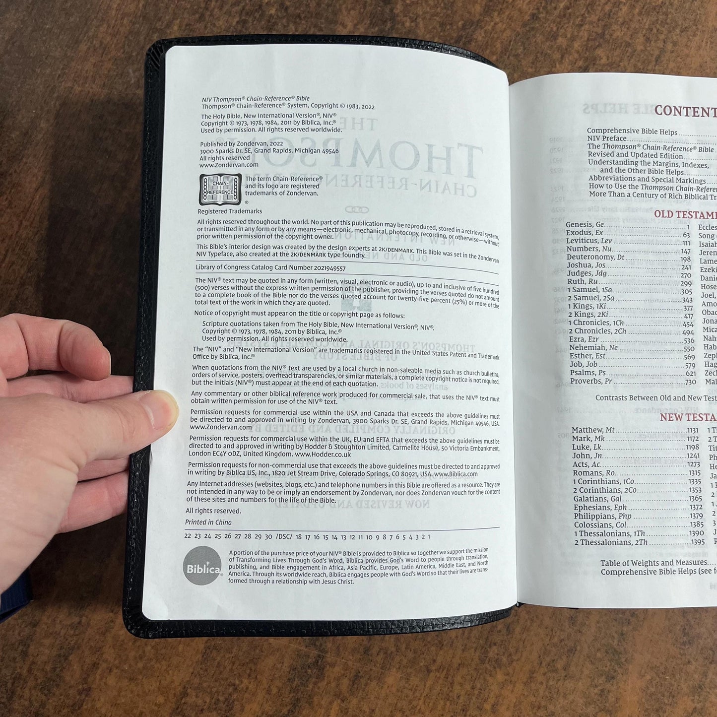 Personalized NIV Thompson Chain Reference Study Bible - Black Bonded Leather, Custom Imprinted, ISBN 9780310459835