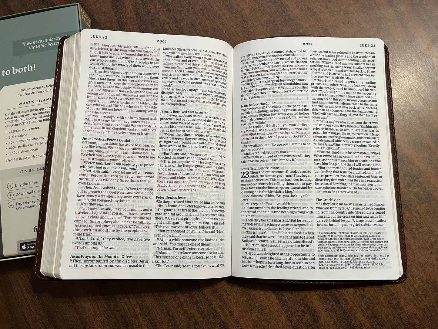 NLT Large Print Thinline Reference Bible - Brown LeatherLike, Custom Imprinted with Name, NLT Thinline Bible Emossed, 9781496444882