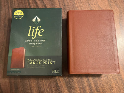 Personalized NLT Large Print Life Application Study Bible - Brown Genuine Leather - Custom Imprinted with Name 9781496446886