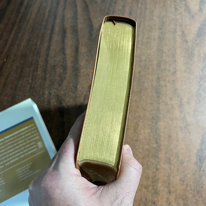 Personalized Spanish Bible Thumb Indexed - NTV Biblia Letra Super Gigante - Giant Print Bible - Light Brown LeatherLike -  Custom Imprinted 9781496450258