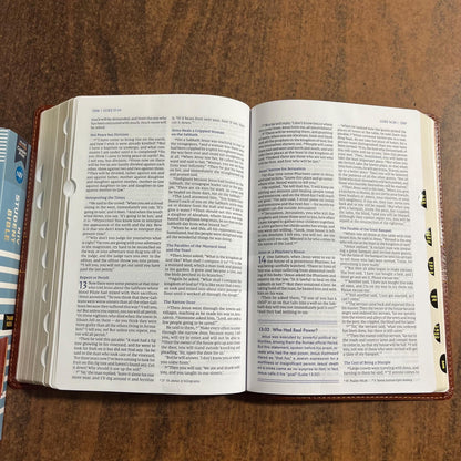 Personalized NIV Student Study Bible Thumb Indexed - Brown LeatherSoft - Custom Imprinted with a name, 9780310461654