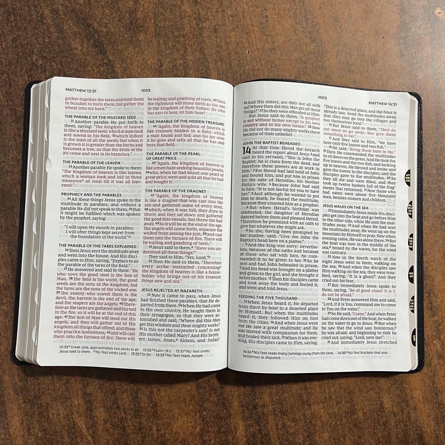 Personalized NKJV Giant Print Thinline Bible Thumb Indexed - Black Leathersoft - Custom Imprinted with a name isbn 9780785231721