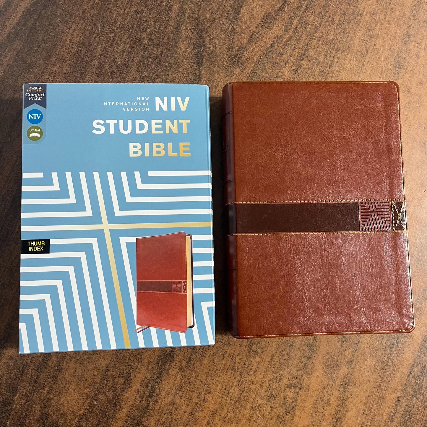 Personalized NIV Student Study Bible Thumb Indexed - Brown LeatherSoft - Custom Imprinted with a name, 9780310461654