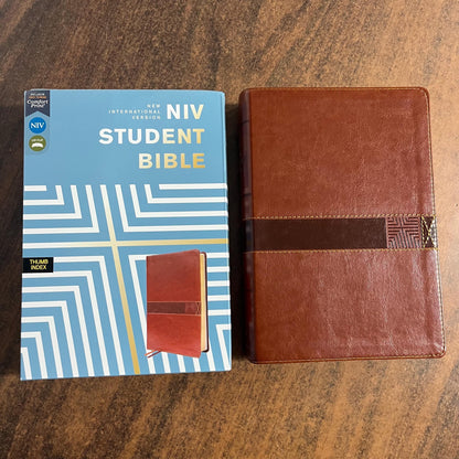 Personalized NIV Student Study Bible Thumb Indexed - Brown LeatherSoft - Custom Imprinted with a name, 9780310461654